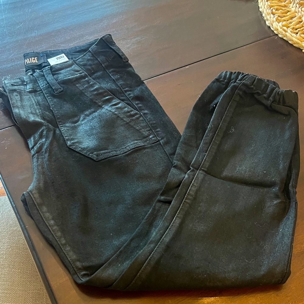 PAIGE Mayslie Jogger - black wax like finish